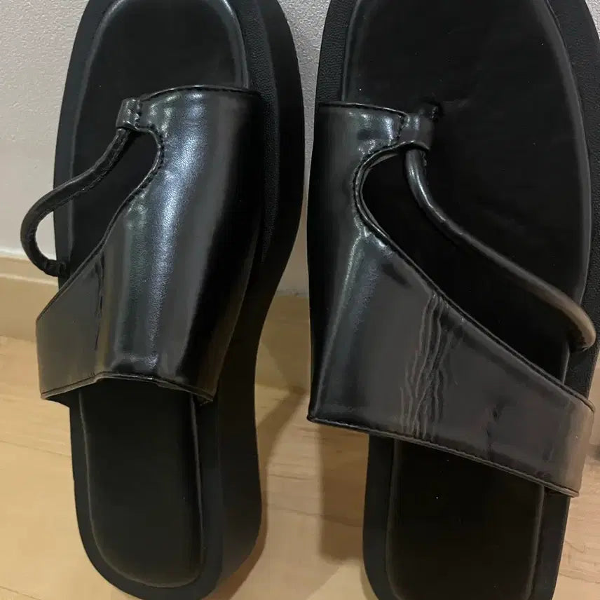 [BUNJANG] Leather Sandals Slippers 240 Summer / 새상품)240 여름 레더 가죽샌들 슬리퍼