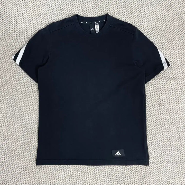 [BUNJANG] Adidas Short Sleeve T-Shirt / 아디다스 반팔티