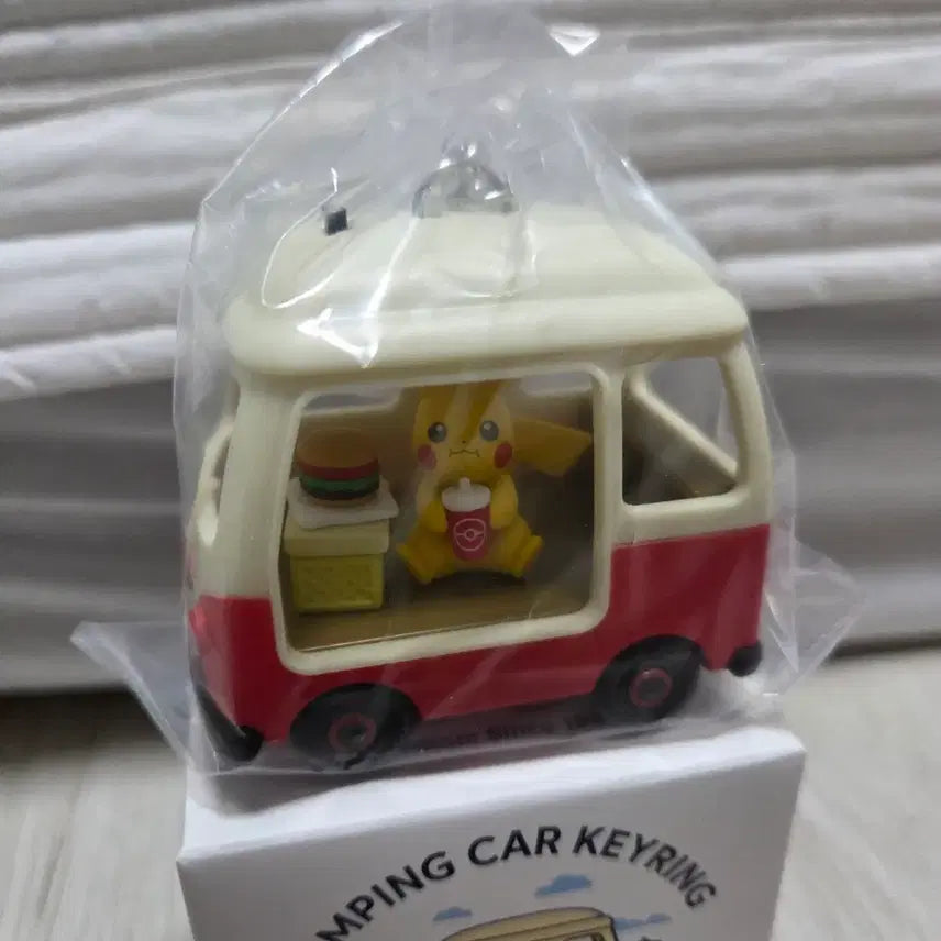 [SOLD OUT] 포켓몬 롯데리아 피카츄 캠핑카 키링
