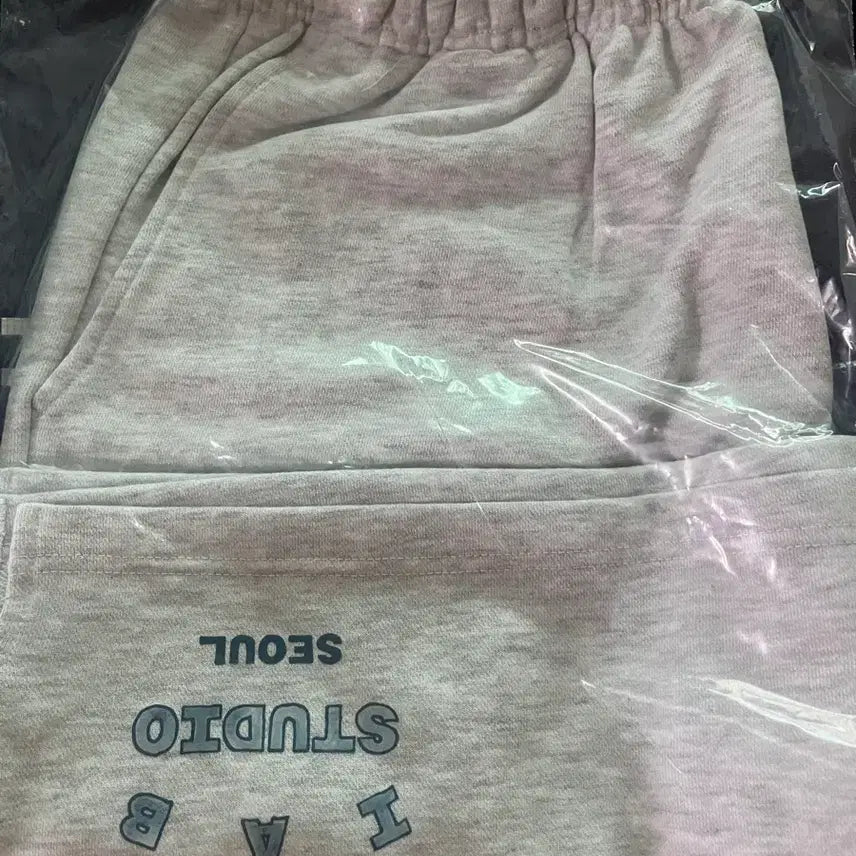 [BUNJANG] IAP STUDIO Seoul Shorts Light Grey 2XL / 퀵배송(새상품)아이앱 스튜디오 서울 쇼츠 라이트 그레이 2XL