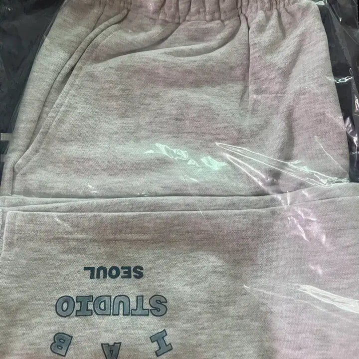 [BUNJANG] IAP STUDIO Seoul Shorts Light Grey 2XL / 퀵배송(새상품)아이앱 스튜디오 서울 쇼츠 라이트 그레이 2XL
