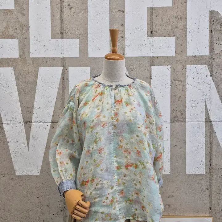 [BUNJANG] Linen Floral Pattern Blouse / 플라워 패턴 린넨블라우스