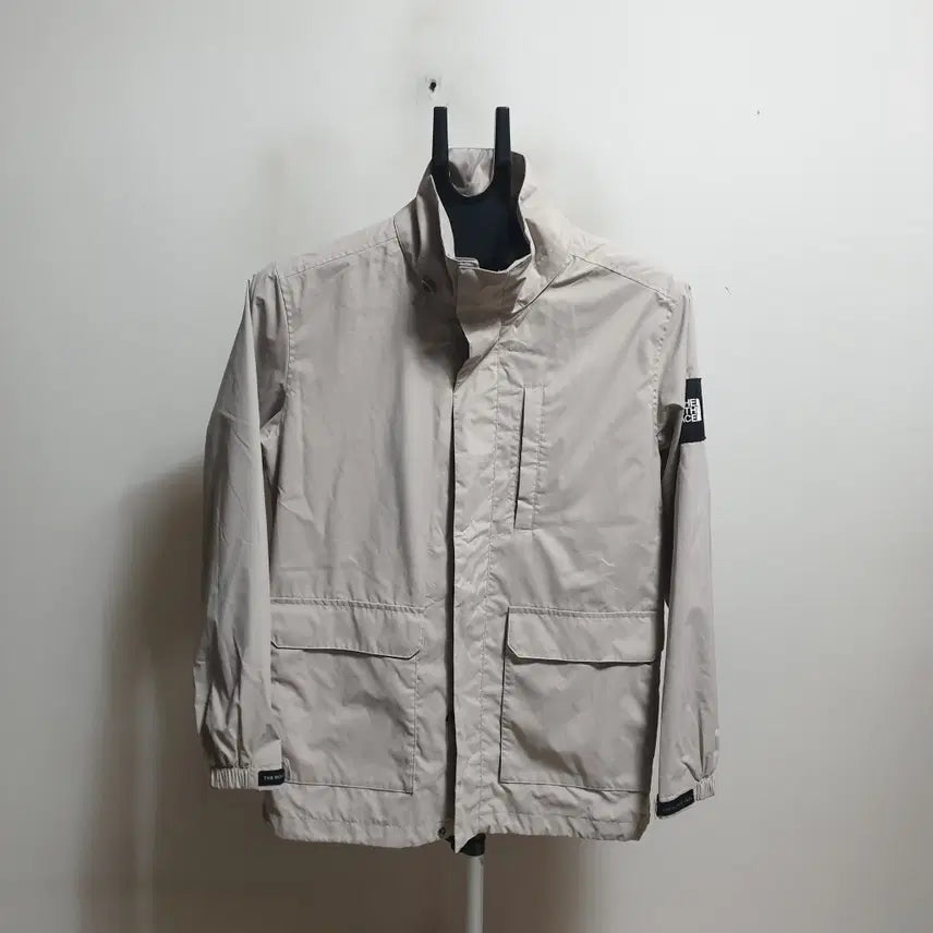 [BUNJANG] The North Face Windbreaker Jacket Size 90 / 노스페이스 바람막이점퍼/자켓/90