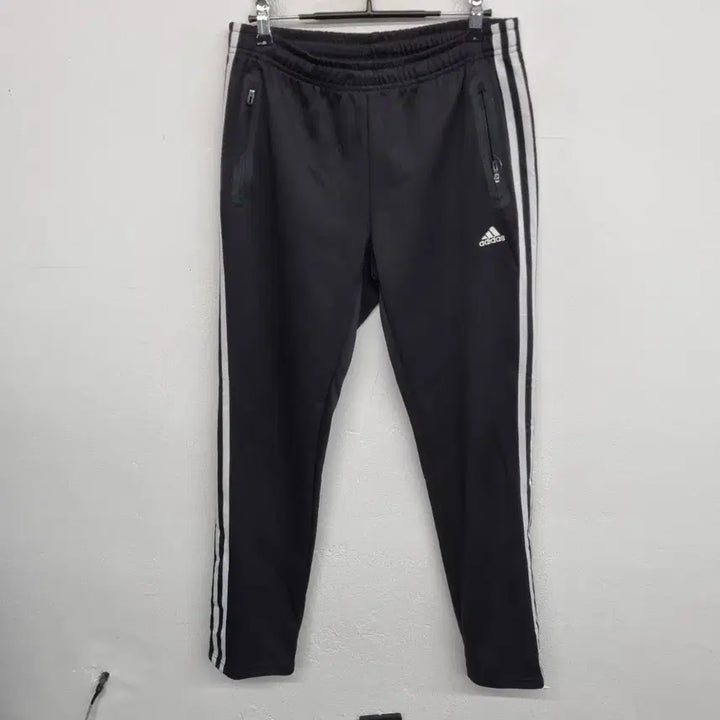 [BUNJANG] Adidas Training Pants (Size 100/L) / [100/L] 아디다스 트레이닝 팬츠