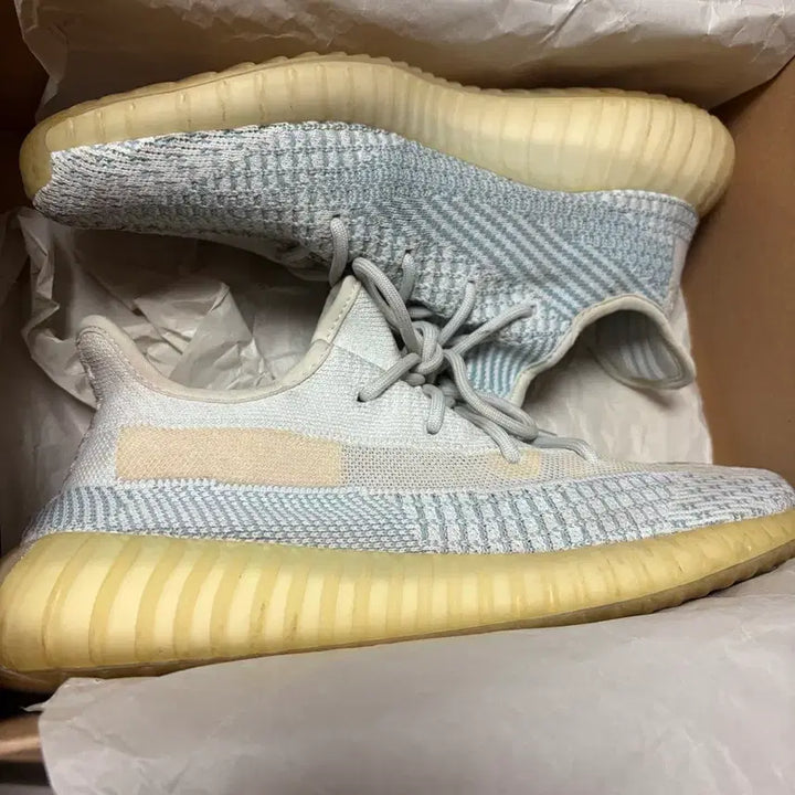 [BUNJANG] Adidas Yeezy Boost Cloud White Sneakers (275mm) / 아디다스 이지부스트 클라우드화이트 275