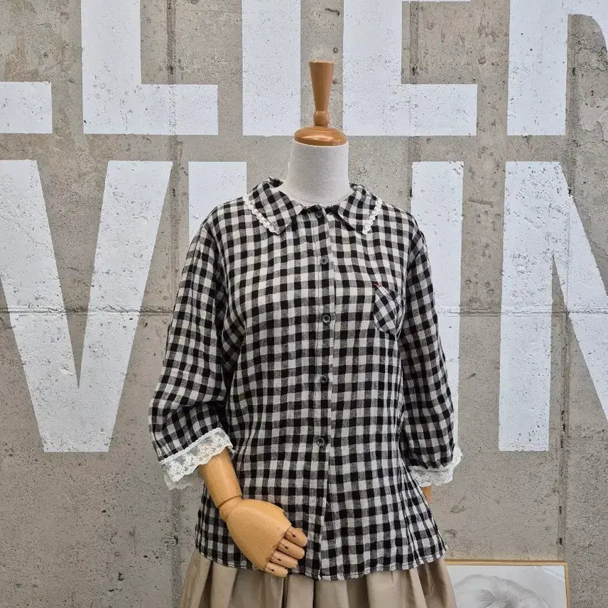 [BUNJANG] Gingham Check Linen Blend Lace Blouse / 깅엄체크 레이스 린넨혼방 블라우스