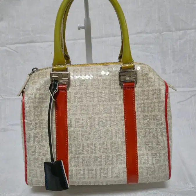 [BUNJANG] Fendi Zucchino Forever Baulotto Sequin Mini Boston Bag White/Silver / 펜디 주키노 포에버 바울로또 시퀸 핸드백