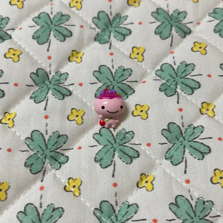 [BUNJANG] Kogeppang Berry Bread Keychain / 고전) 코게빵 베리빵 키링