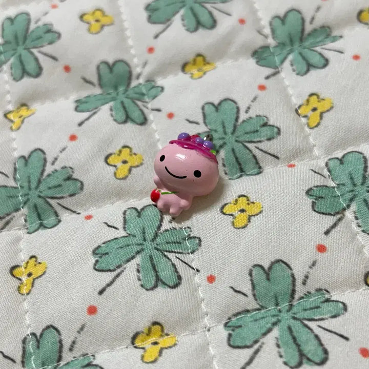 [BUNJANG] Kogeppang Berry Bread Keychain / 고전) 코게빵 베리빵 키링