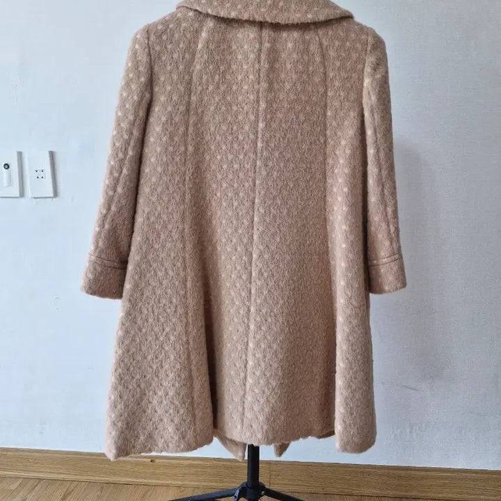 [BUNJANG] Giby Alpaca Llama Coat / 기비 알파카 라마 코트