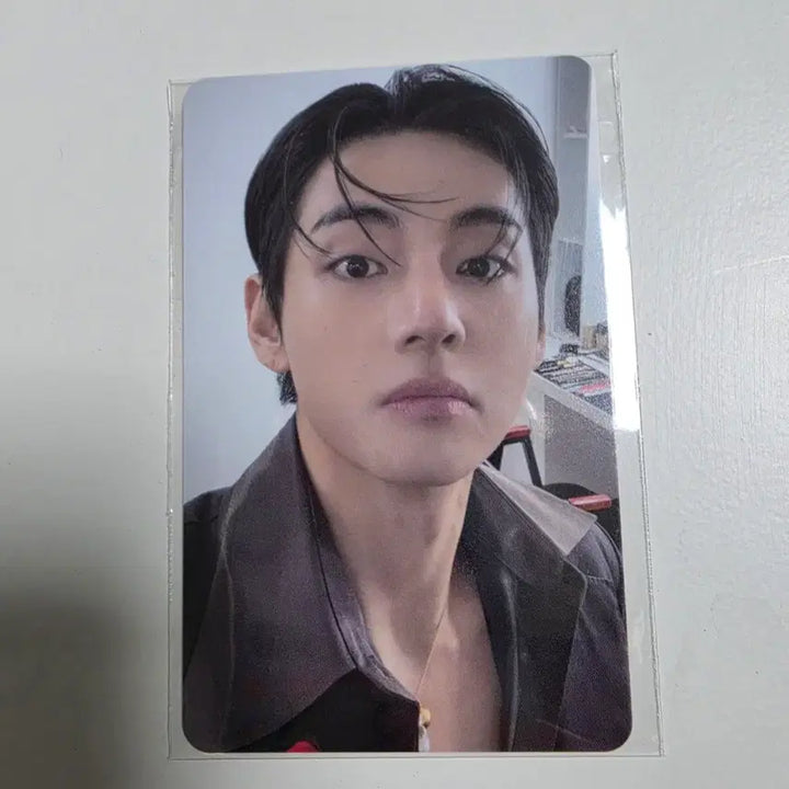 [BUNJANG] BTS V Taehyung Lucky Draw Photocard (2nd Edition) / 위드뮤 2차 럭드 태형 뷔 BTS V