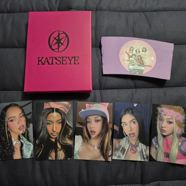 [SOLD OUT] [BUNJANG] KATSEYE Pinky Up Photocard Set / KATSEYE 캣츠아이 핑키업 pinky up 공방 포토카드