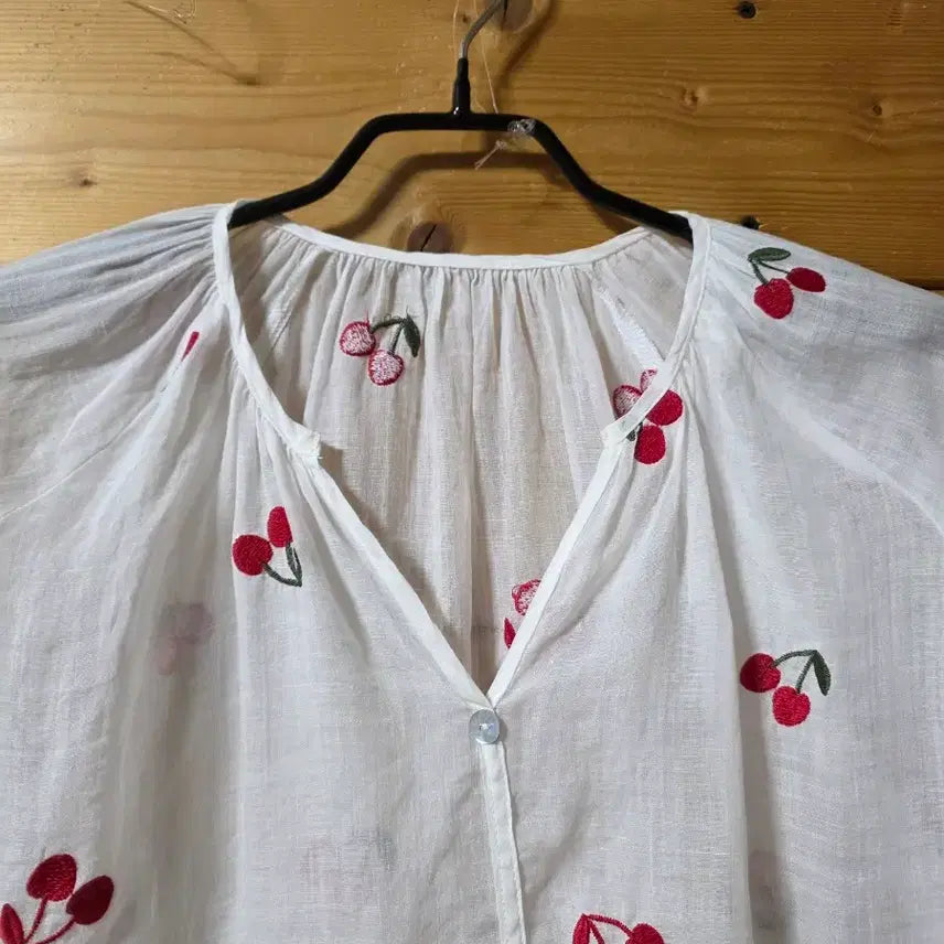 [BUNJANG] 100% Cotton Embroidery Shirt / 마100%  자수셔츠.