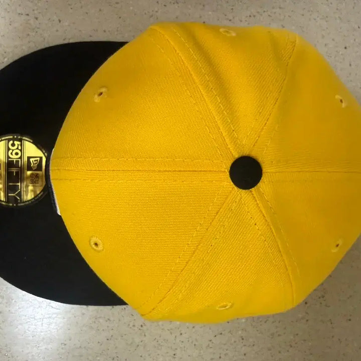 [BUNJANG] Supreme New Era S Logo Ball Cap Yellow / 슈프림 뉴에라 S로고 옐로우 볼캡