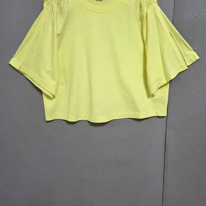 [BUNJANG] Jucy Judy Yellow T-Shirt Size 85 / 쥬시쥬디 엘로우 티셔츠 85  n5209