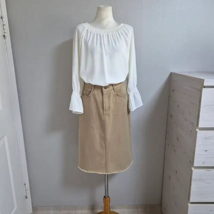 [BUNJANG] Midi Skirt (Spring/Autumn) - Size 28 (M) / (상태좋음)봄,가을 스커트 28(M)사이즈