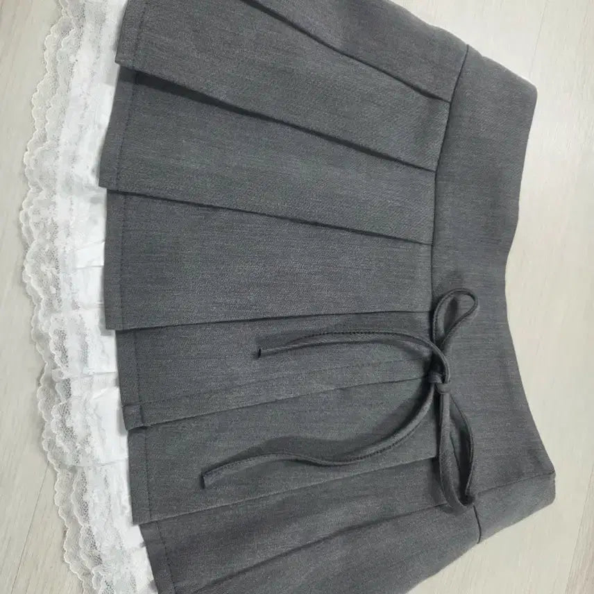 [BUNJANG] Ablie Lace Ribbon Skirt / 에이블리 레이스 리본 스커트
