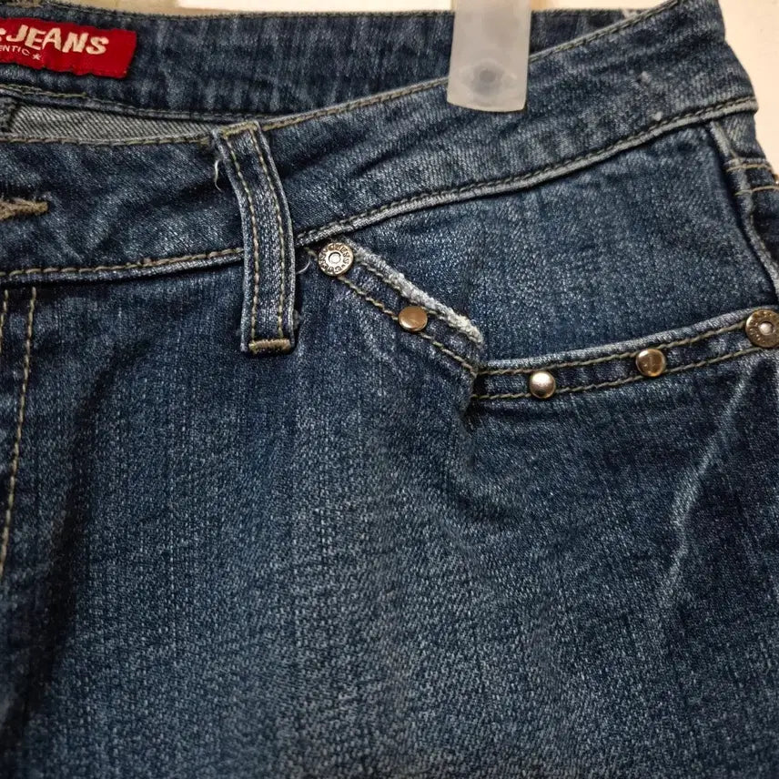 [BUNJANG] Guess Jeans Bootcut Denim Pants / 게스 JEANS 부츠컷 청바지 데님