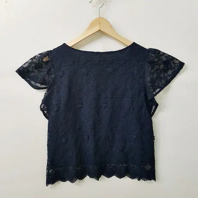 [BUNJANG] Couture Brooch Lace Blouse Navy / couture brooch 레이스 블라우스 네이비