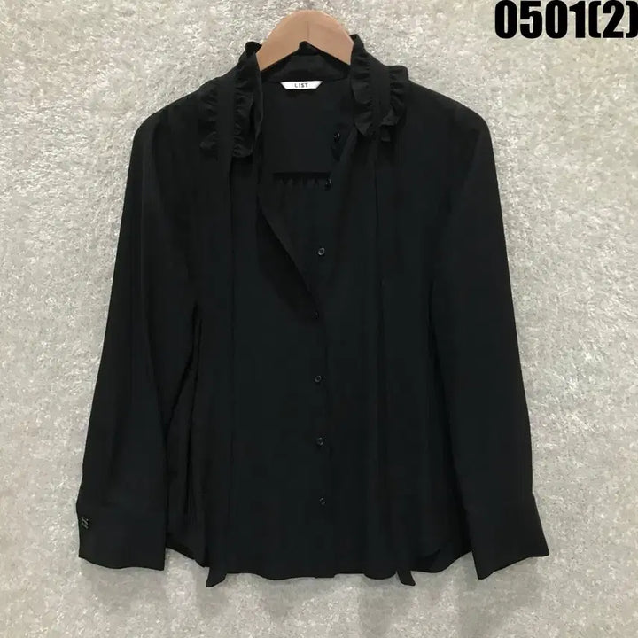 [BUNJANG] LIST Black Frill Detail Blouse - Size S / LIST 블랙 프릴 장식 블라우스 s