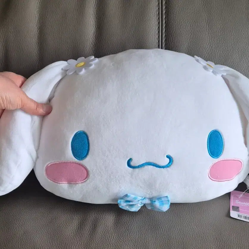 [BUNJANG] Sanrio Cinnamoroll Face Cushion Plush Flower Check / 산리오 시나모롤 얼굴 쿠션 인형 플라워체크