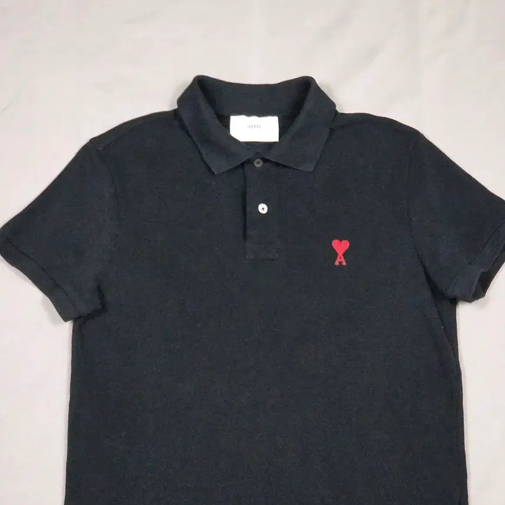 [BUNJANG] Ami Paris Small Ami de Coeur Logo Polo Shirt Black / (새상품) [아미] 스몰 하트 로고 폴로 셔츠 | S00077