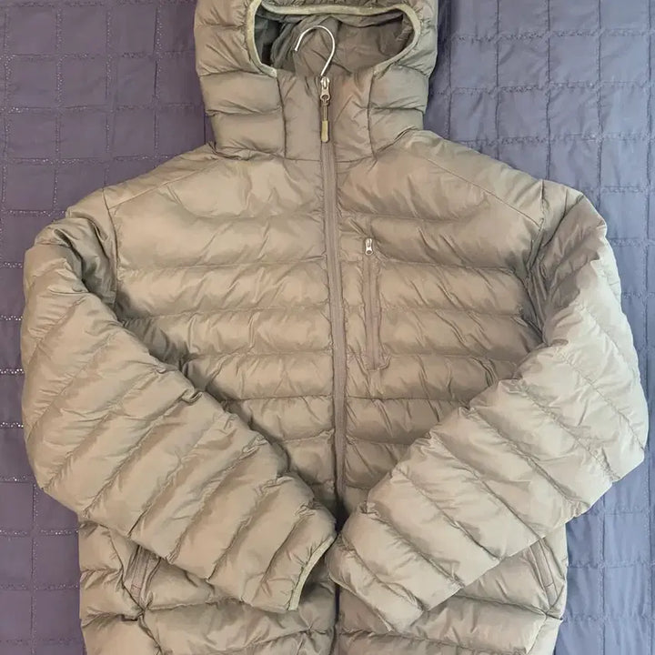 [BUNJANG] NOVA Lightweight Padded Hooded Jacket Beige / NOVA 경량패딩