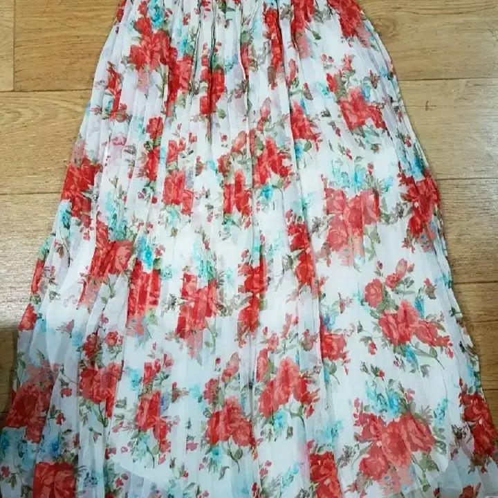 [BUNJANG] Red Flower Pleated Skirt / 레드플라워 플리츠 스커트
