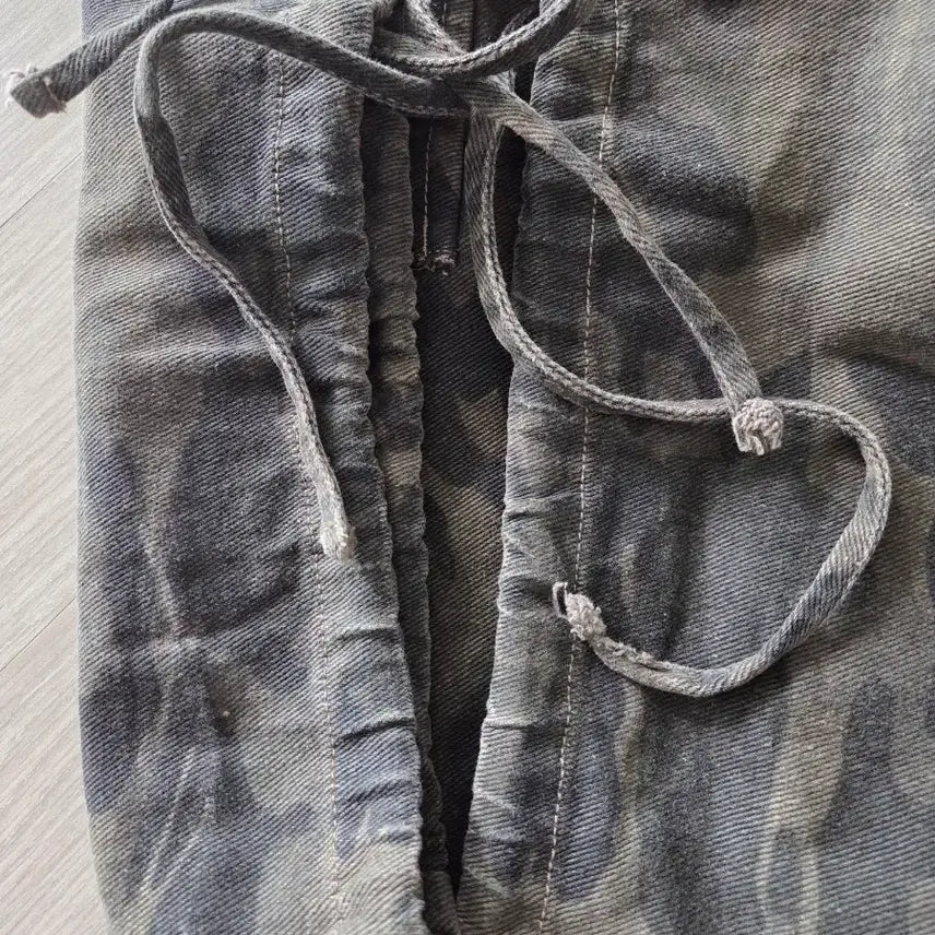 [BUNJANG] In Tempo Mood Camo Wide Parachute Pants M / 인템포무드 카모 와이드 패러슈트 팬츠 M 사이즈