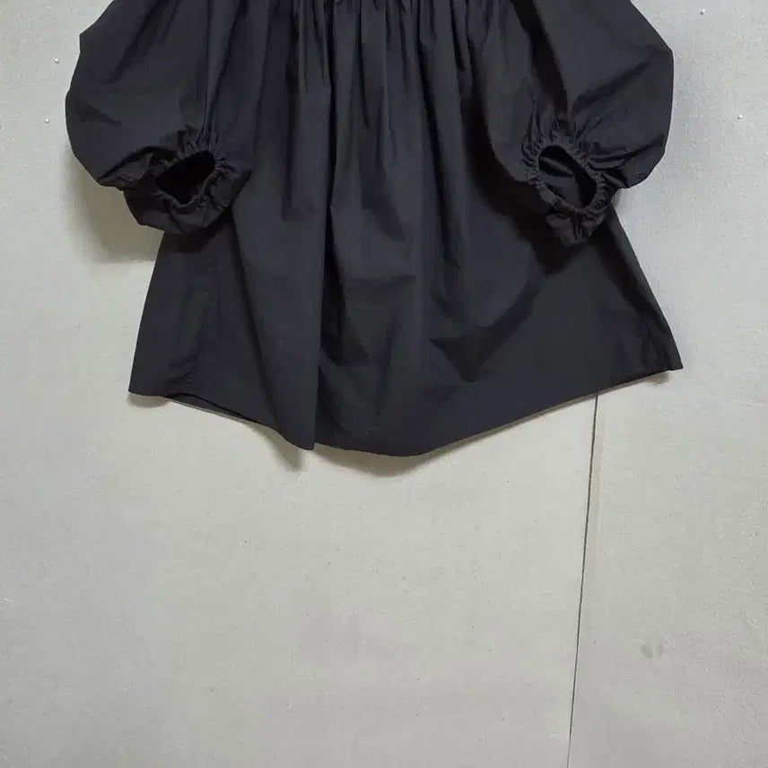 [BUNJANG] COS Open Shoulder Blouse / COS 코스 오픈숄더활용되는 블라우스 34  n5212