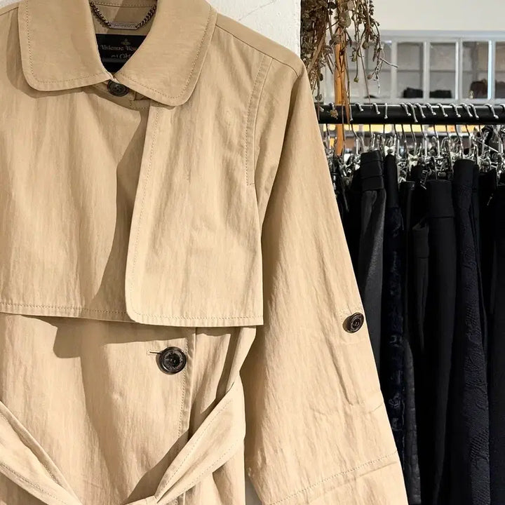 [BUNJANG] Vivienne Westwood Anglomania Belted Trench Coat Beige / 비비안 웨스트우드 앵글로매니아 베이지 벨티드 트렌치 코트