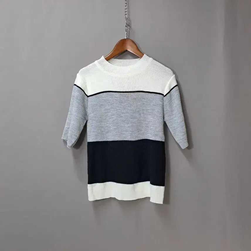 [BUNJANG] Striped Short Sleeve Knit Top / 단가라 반팔 니트