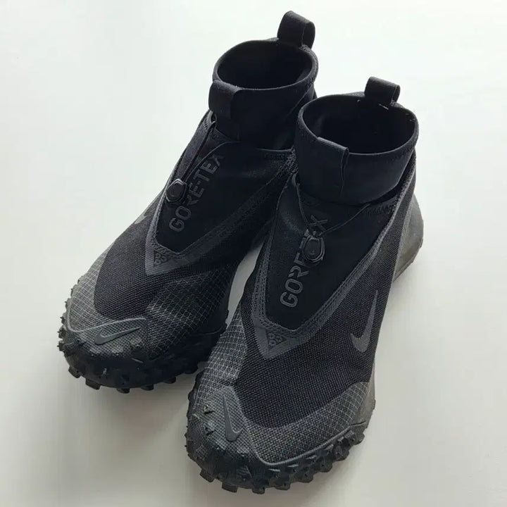 [BUNJANG] Nike ACG Gore-Tex Sneakers Black / 나이키 ACG 고어텍스 스니커즈 블랙 270