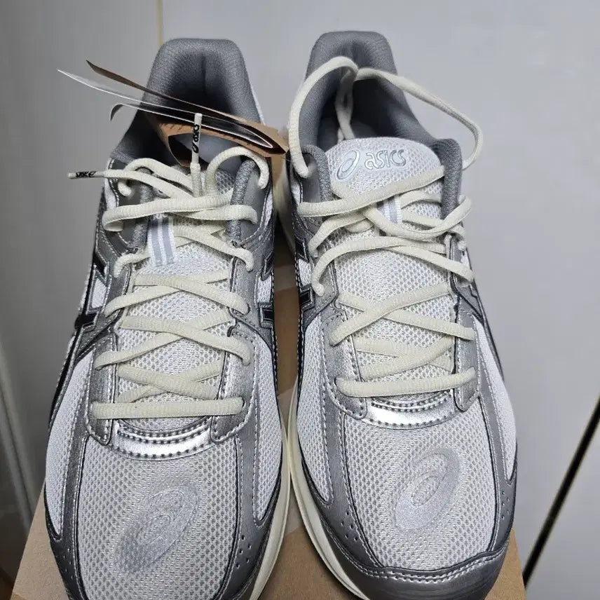 [BUNJANG] ASICS Jog 100S White/Black 275mm / 아식스 조그 100S 화이트/블랙 275mm