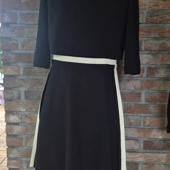[BUNJANG] Mine Black Midi Dress Size 55 / 마인  원피스55