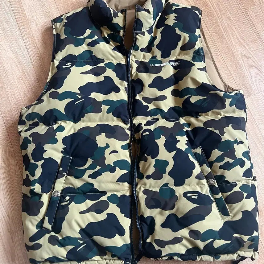 [BUNJANG] BAPE First Camo Reversible Vest Padding L / 베이프 퍼스트 카모 황계 리버시블 조끼 패딩 L
