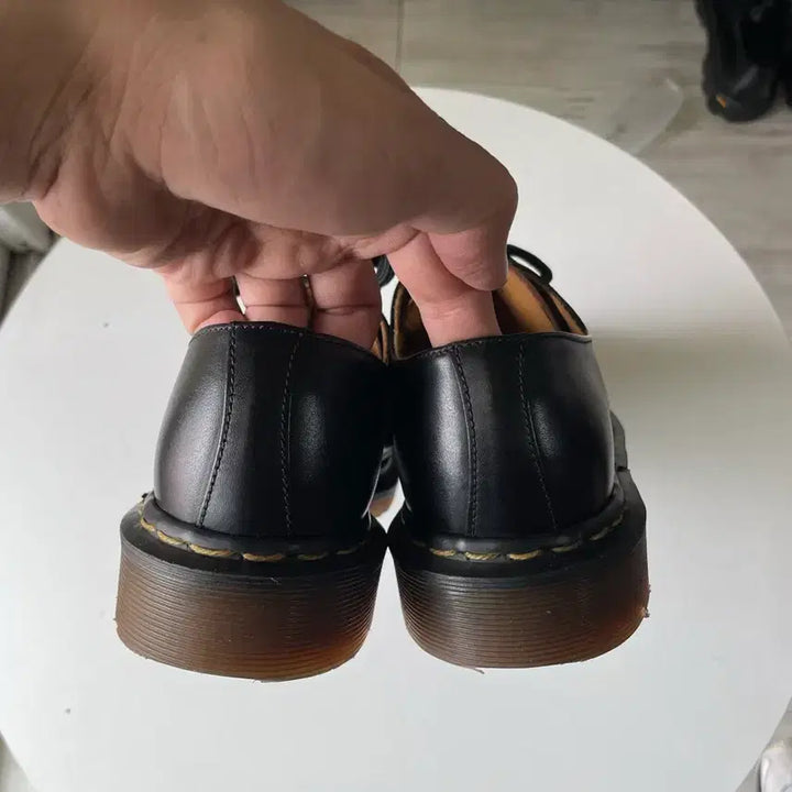 [BUNJANG] Dr. Martens 1461 Black Leather Made in England Shoes / 닥터마틴 1461 블랙 레더 - Made in England 240