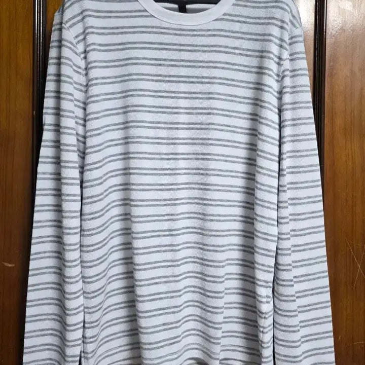 [BUNJANG] Banana Republic Relaxed Fit Functional Premium T-Shirt / 바나나리퍼블릭 티셔츠 L 105 갭 화이트 기능성 스트라이프 맨투맨 등산
