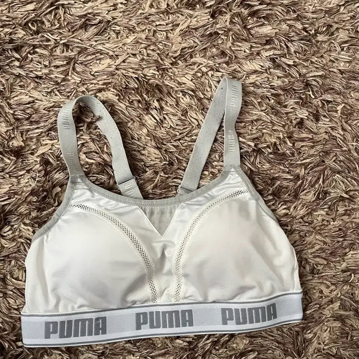 [BUNJANG] Puma White Sports Bra Top / 푸마 화이트 스포츠 브라탑 여자속옷