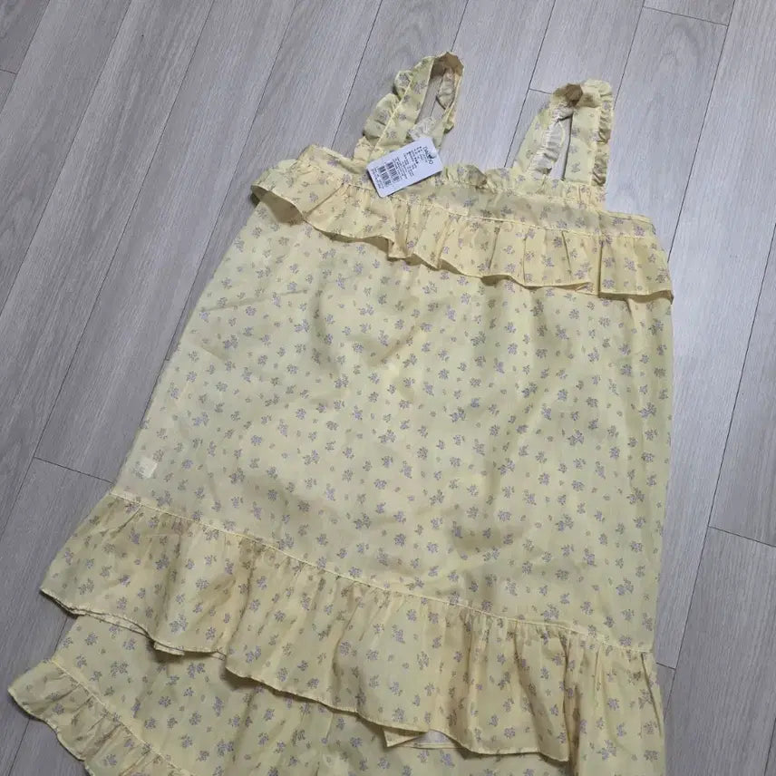 [BUNJANG] DAZIO Frill Floral Pajama Set / DAZIO 프릴 꽃무늬 잠옷 세트