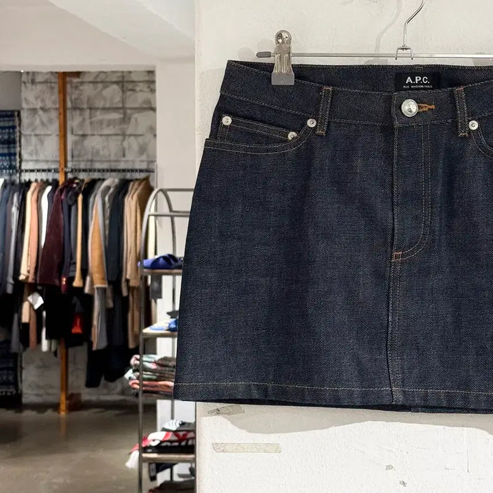 [BUNJANG] A.P.C. Raw Denim Mini Jupe Skirt / 아페쎄 생지 데님 미니 주페 스커트