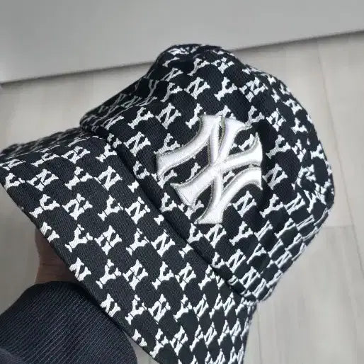 [BUNJANG] NY Logo Bucket Hat / 벙거지모자