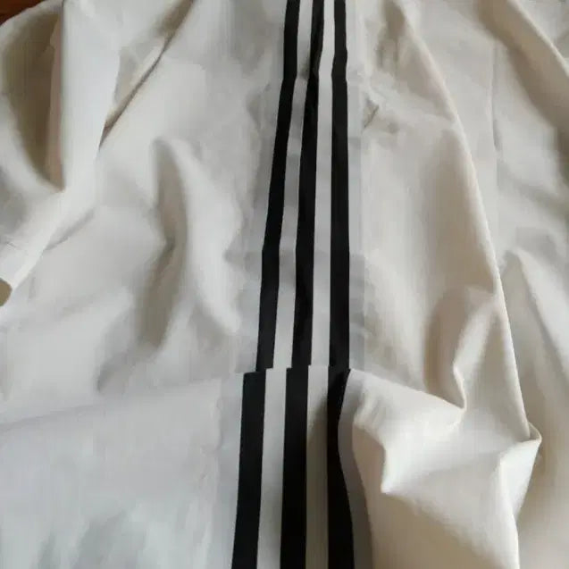 [SOLD OUT] 아디다스 골프 삼선로고 티셔츠 L