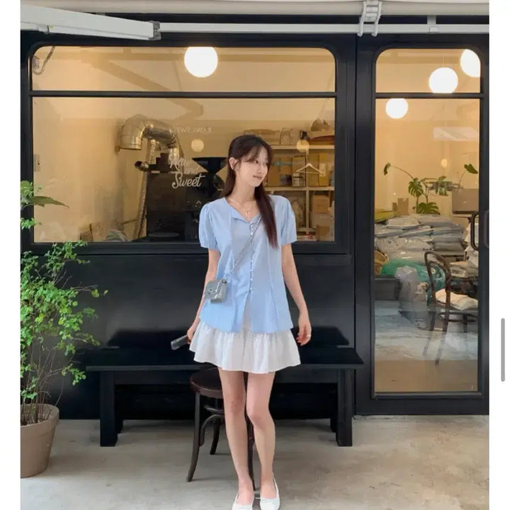 [BUNJANG] Sky Blue Puff Sleeve Short Blouse / 하늘색 퍼프 반팔 블라우스