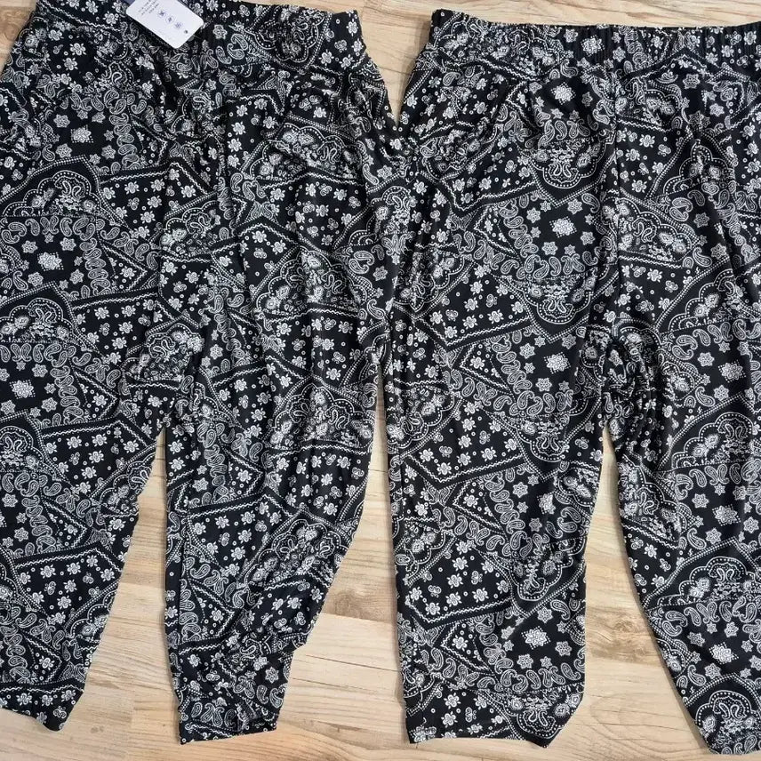 [BUNJANG] Patterned Banding Ice Silk Pants Set (2 Pairs) / 패턴 밴딩 냉장고 7바지(2개)26~27