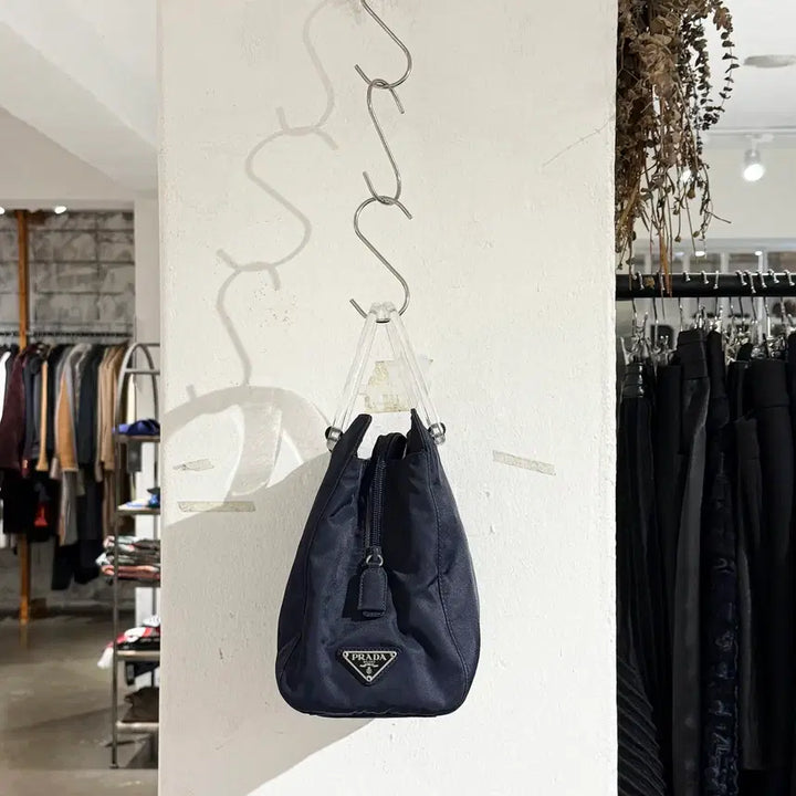 [BUNJANG] Prada Tessuto Pocono Nylon Handbag Navy / 프라다 네이비 테수토 포코노 나일론 핸드백