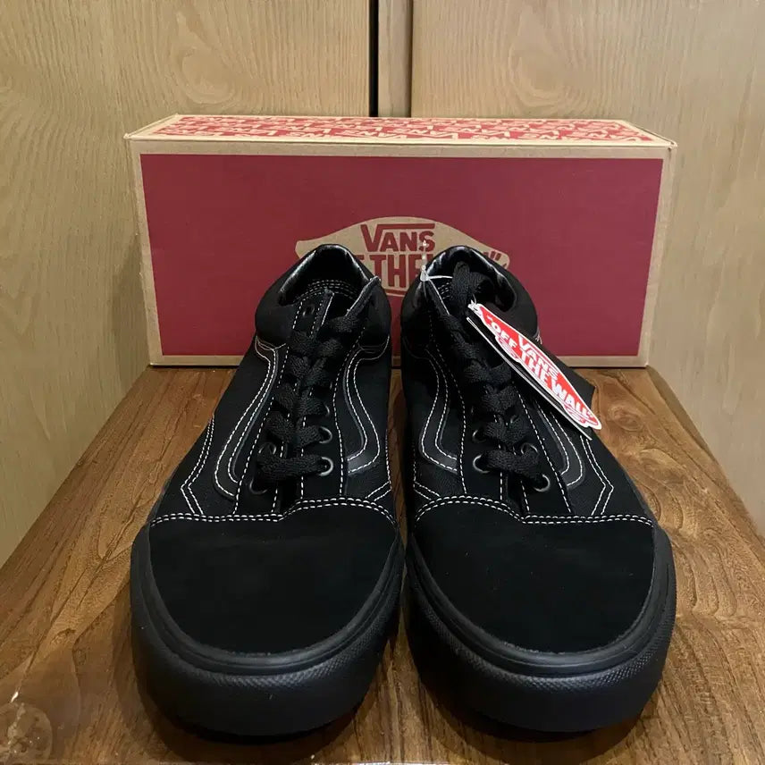 [BUNJANG] Vans Old Skool Lib at Home All Black Sneakers / Vans 반스 올드스쿨 리브 앳 호브 올검 290