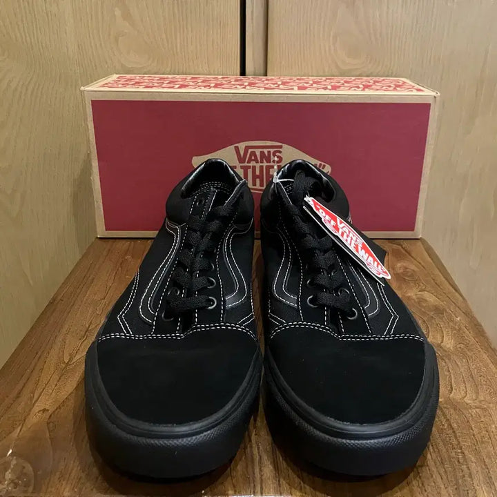 [BUNJANG] Vans Old Skool Lib at Home All Black Sneakers / Vans 반스 올드스쿨 리브 앳 호브 올검 290