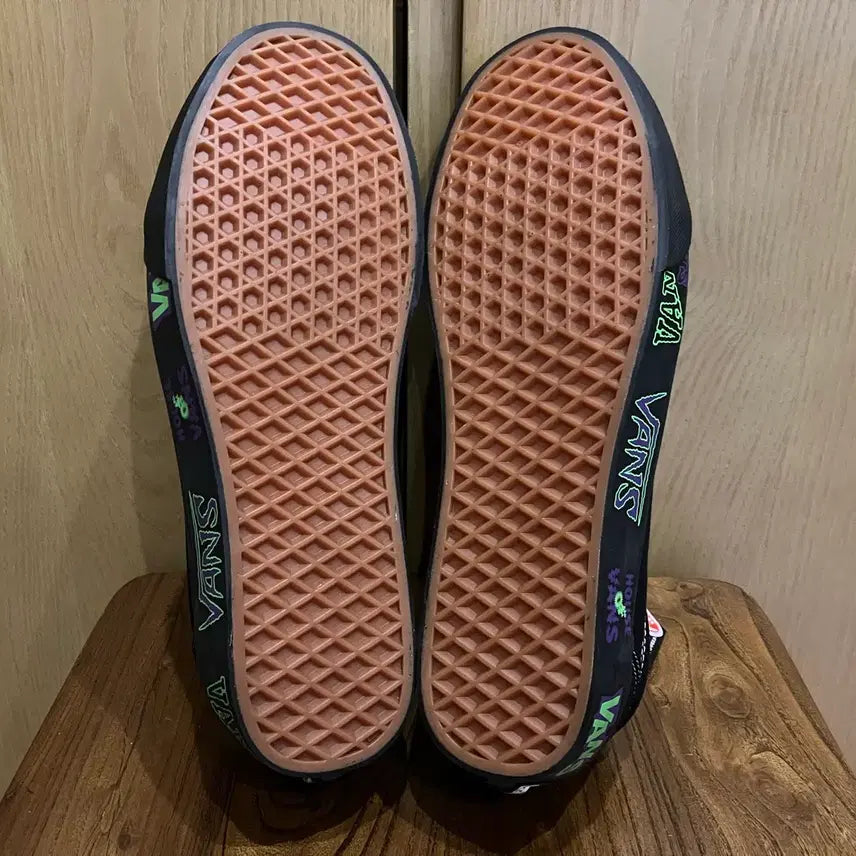 [BUNJANG] Vans Old Skool Lib at Home All Black Sneakers / Vans 반스 올드스쿨 리브 앳 호브 올검 290