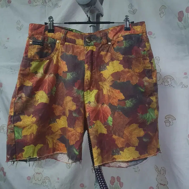 [BUNJANG] Escada Sport Cotton-Blend Cut-Off Hem Shorts / 이태리)  에스까다    스포츠   ( 스판)  반바지